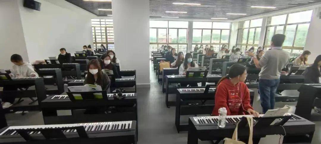 新澳门免费资料大全历史记录开马,超越传统实验教学，教培人如何为科学教育开辟新天地？  第1张