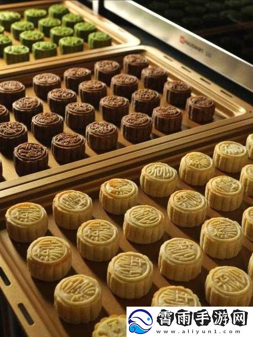 母女共做月饼：亲情在烘焙中升温