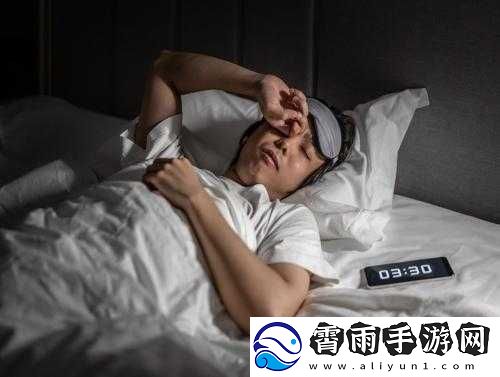 男子深夜睡不着：想看点东西