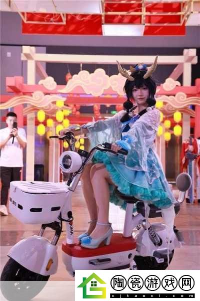 独家揭秘大话嘉年华震撼启幕-首日长安热搜霸屏！何大雷带你穿梭虚拟盛宴