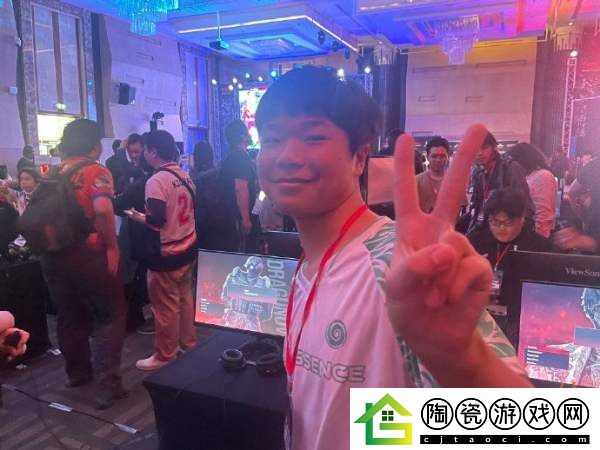你以为我们还是“****”吗