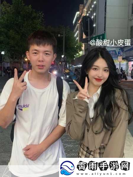 男生和男生一起差差差的视频30分钟：当然可以！以下是一些可能的
