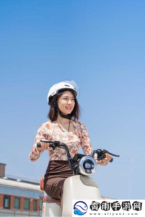 电摩车女