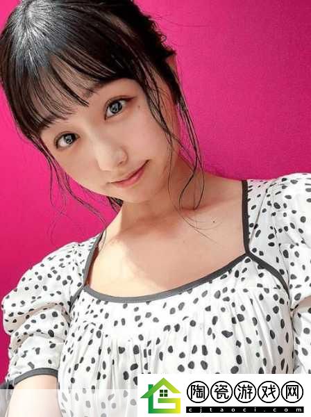 独家揭秘くりえみ天使容颜下的游戏世界探险