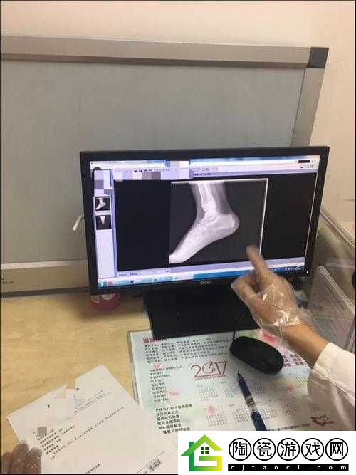 小扫货水能么多叫出来骨科-一个人看的视频探秘