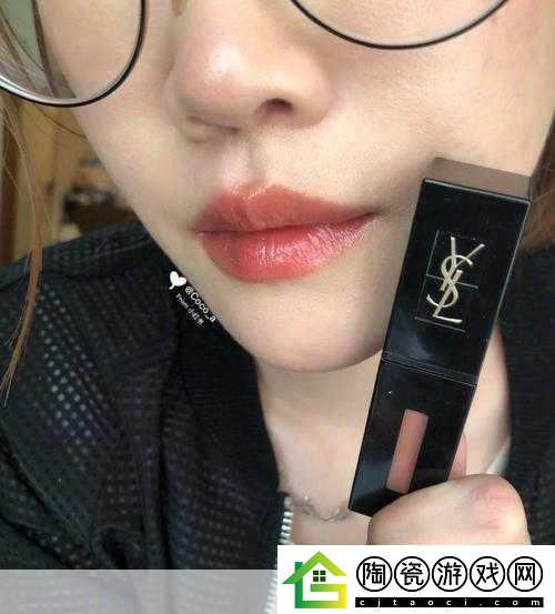 ysl口红水蜜桃色号：1.-＂水蜜桃色唇妆-尽显甜美迷人魅力