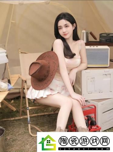 蜜丝婷大草莓和小草莓对比更具吸引力