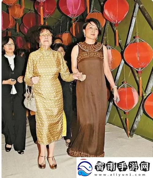 “姑娘八人组”：时尚界的黑科技潮流引领者