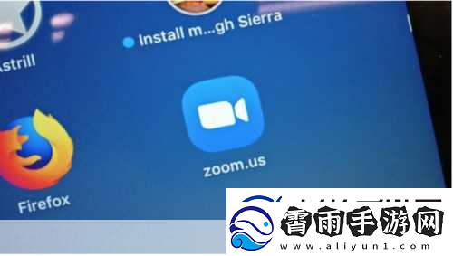 俄罗斯Zoom人与Zoom牛