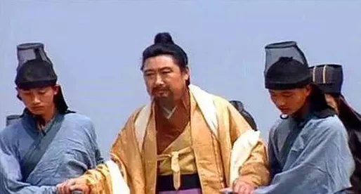 诸葛亮赵云黄忠蜀枪战法：解析三国时期蜀汉名将的战术智慧与军事策略的深远影响