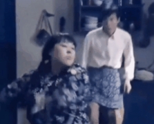 抖音庄嫂摔碗是什么梗