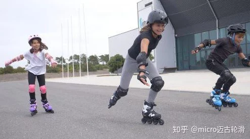 男生女生轮滑拆拆很疼