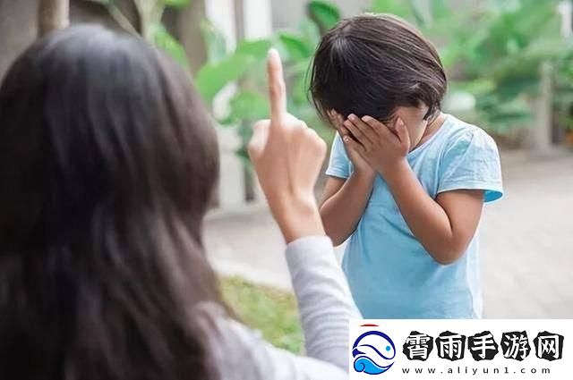 “听爹妈‘演奏’尴尬乐章