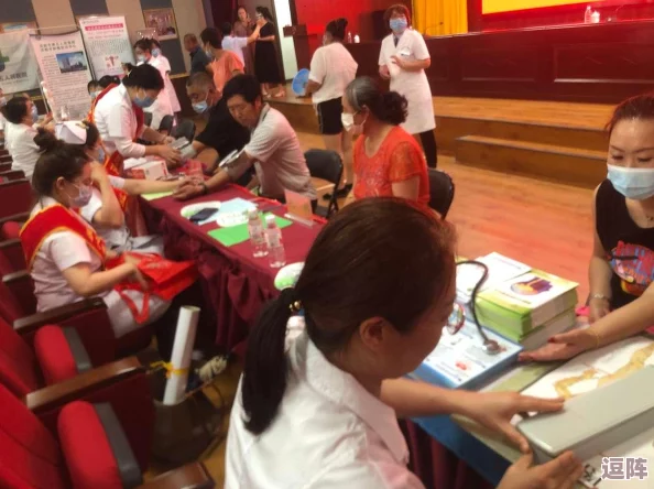 沈阳45岁老阿姨叫的没谁了吗北京：探讨中年女性在都市生活中的情感与社交挑战