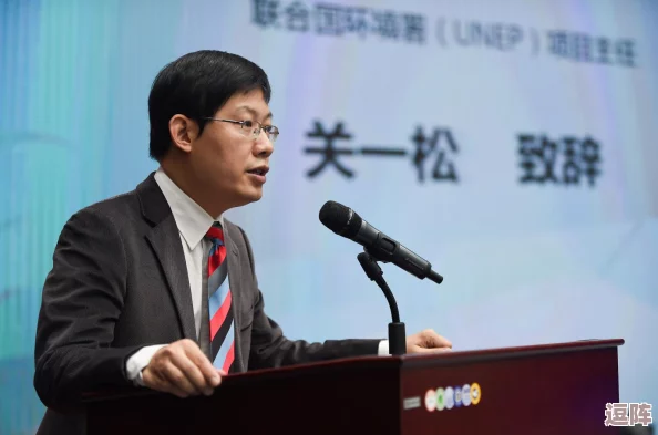 震惊！周华兰与于飞高戌意外联手-共同宣布重大项目引发社会广泛关注！