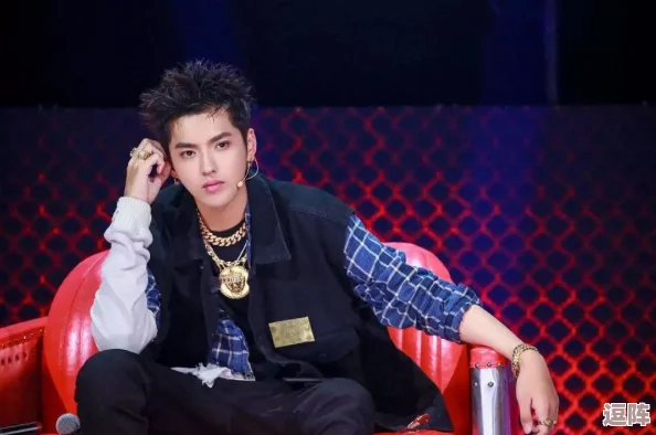 黑人双人RAPPER是纯还是仿-最新调查揭示业内潜规则与音乐真实背后的惊人真相！
