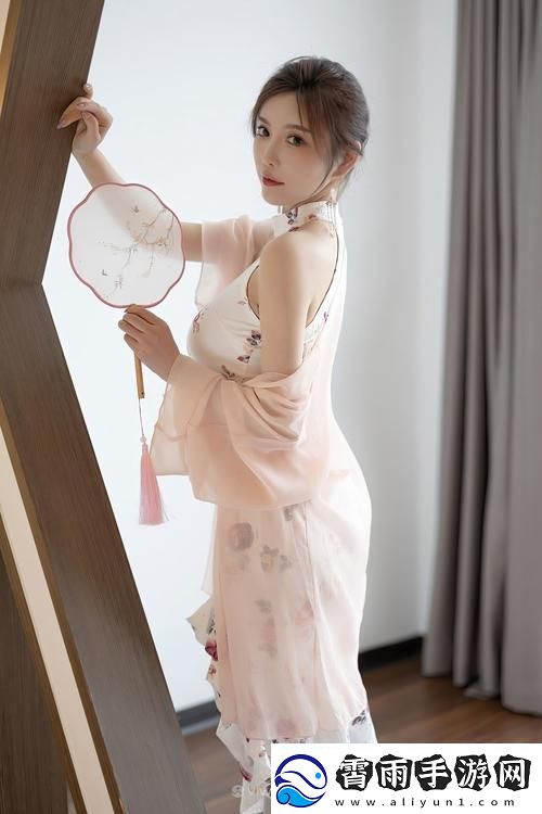 午夜美女久久久久爽久久-友：美丽与神秘相结合的夜幕魅影